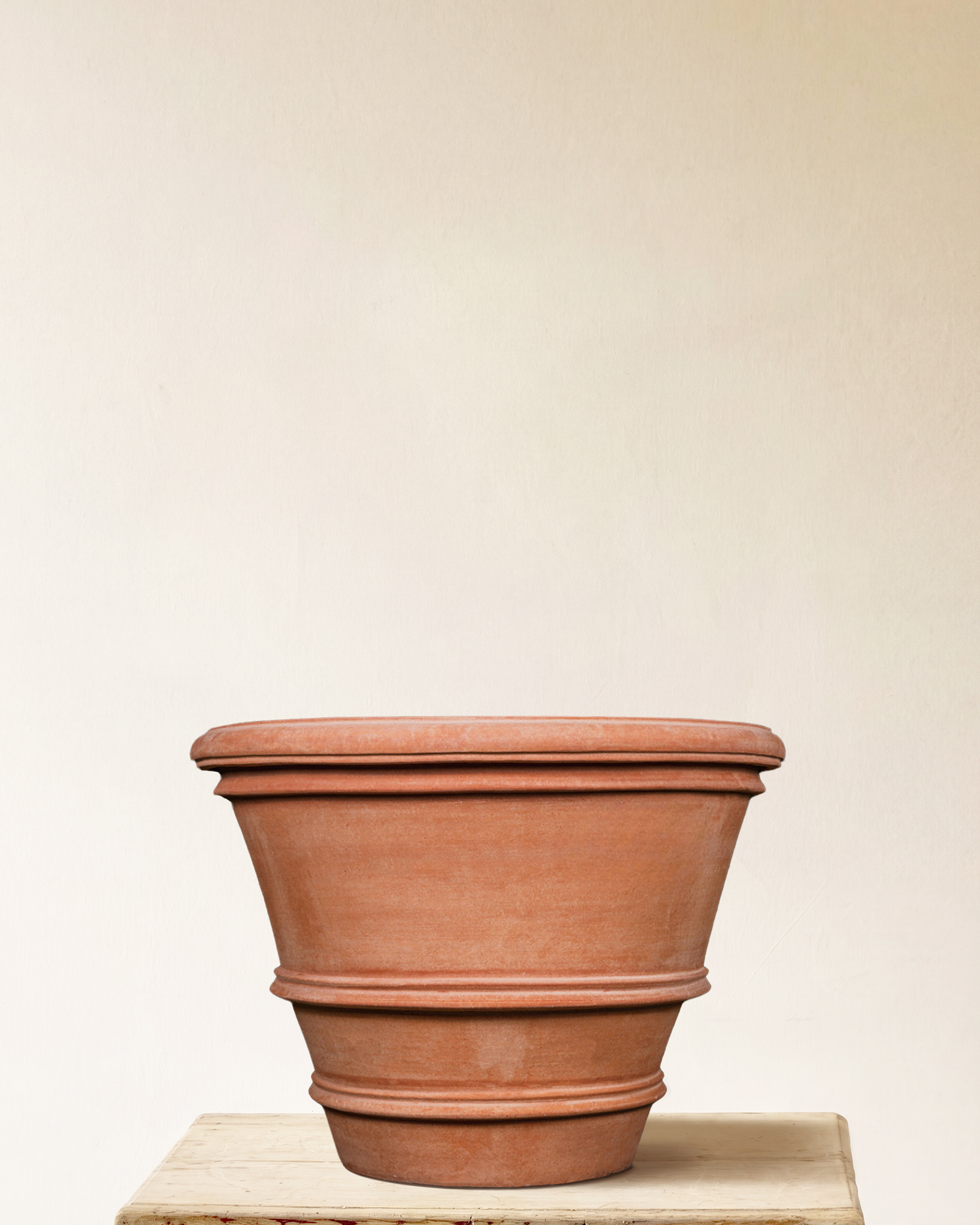 Italian terracotta planter with double rim detail, made in Impruneta, 31" x 28"